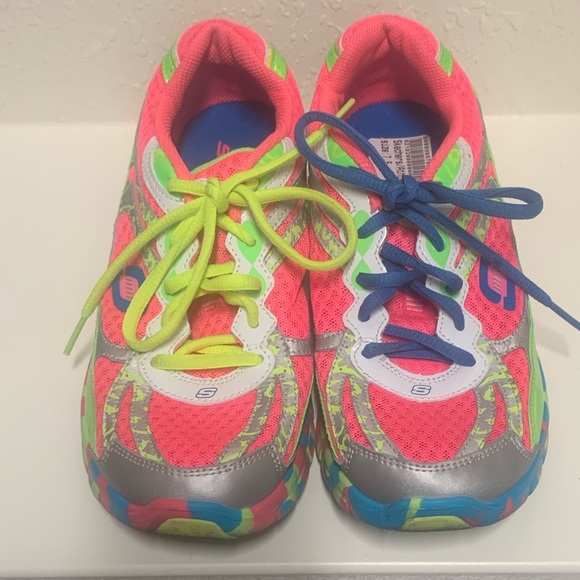 Skechers Shoes - ❤️💜💕Sketchers Athletic Shoes❤️💜💕